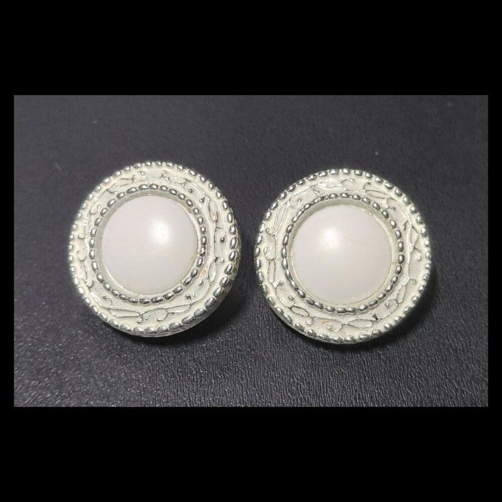 Vintage Silver and White Clip On Earrings